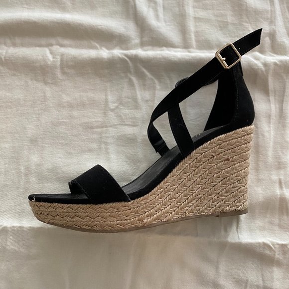 Candies Black Wedge Espadrille Heels Criss Cross with Gold Buckle - Picture 8 of 9